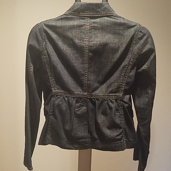 GAP Jeans Jacket - Picture 2 of 8